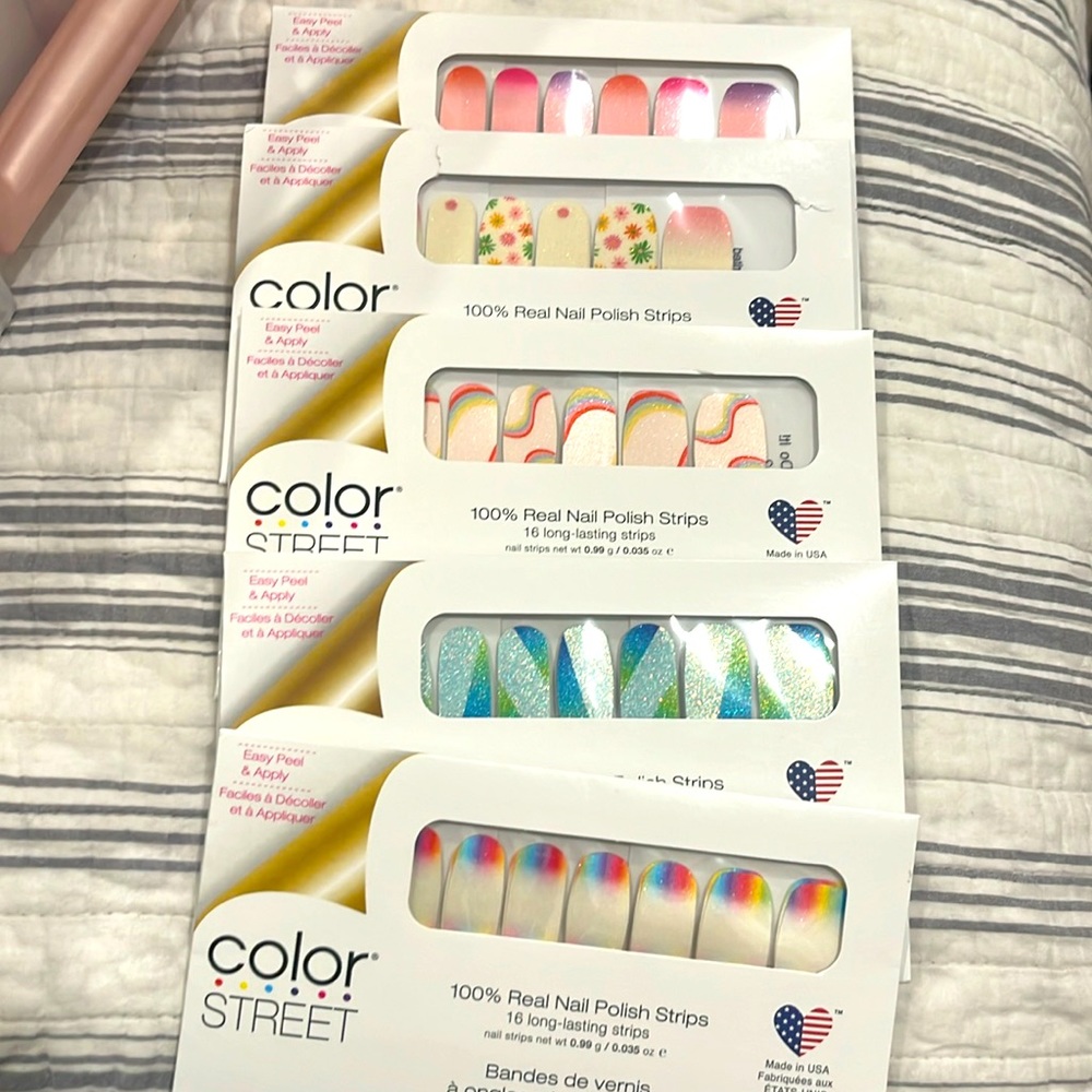 Set of 5 Colorstreet sets